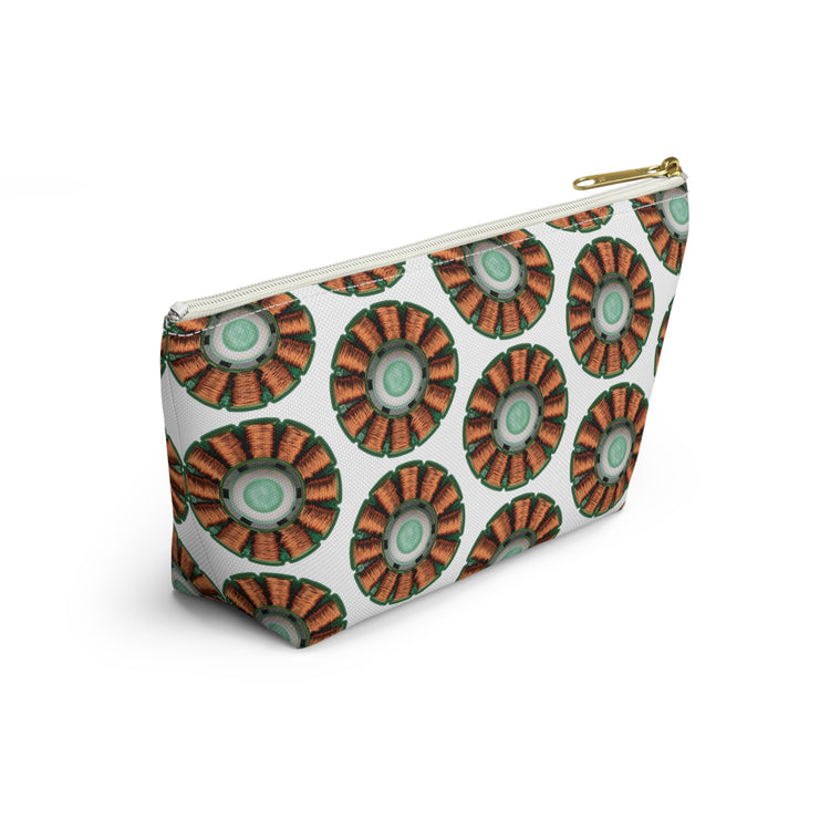 Pouch_DYNAMO