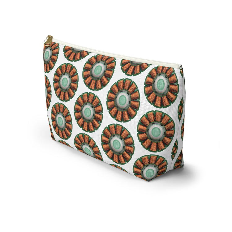 Pouch_DYNAMO