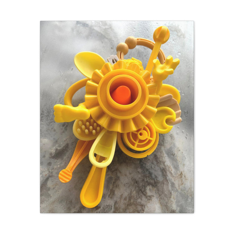 Toy Siege_YELLOW_1