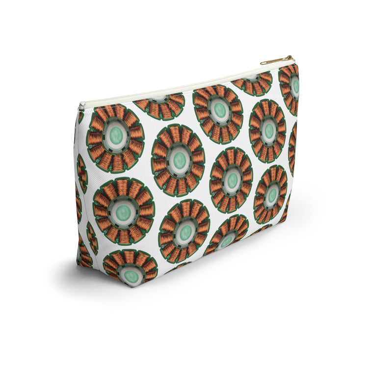 Pouch_DYNAMO