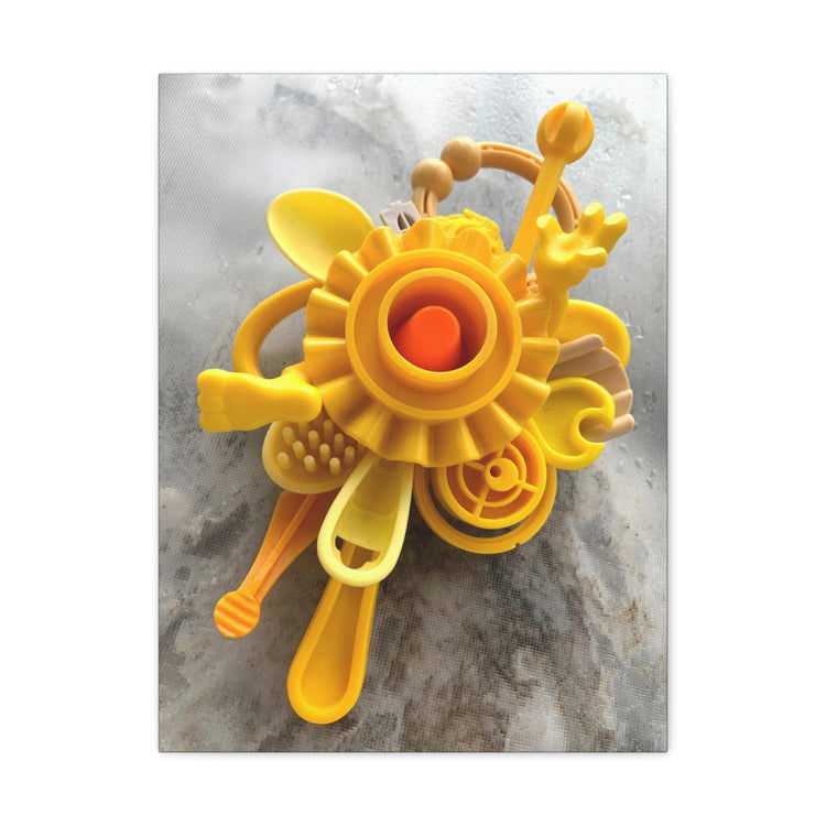 Toy Siege_YELLOW_1